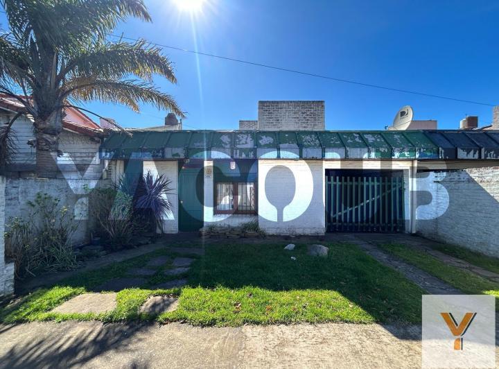 Casa · 100m² · 5 Ambientes