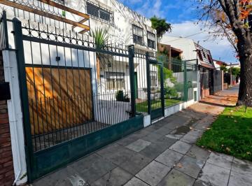 Casa · 180m² · 5 Ambientes · 1 Cochera · Venta Casa Florida 5 Amb Lote 10 X 36 Piscina