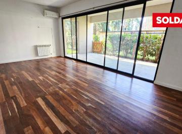 Departamento · 82m² · 3 Ambientes · 1 Cochera · Departamento en Venta, 90 m, en Planta Baja, con Jardin, Bajada Highland Cc