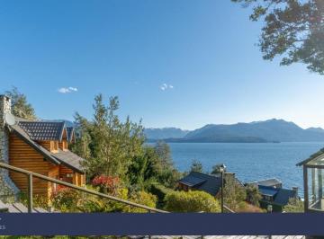 Casa · 85m² · 3 Ambientes · 1 Cochera · Complejo Quetrihue Rio Colorado