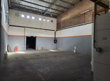 Bodega-Galpón · Galpón Comercial en Alquiler | Av del Barco Centenera 2900 | Nueva Pompeya