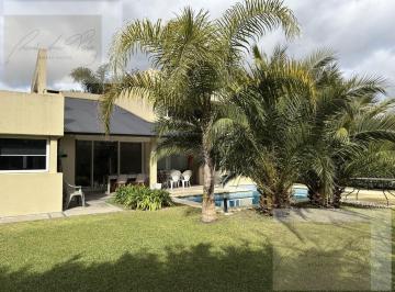 Casa · 200m² · 4 Ambientes · 2 Cocheras · Casa en Venta / Alquiler en Los Tacos. 3 Dorm.. Apto Crédito. Financiación. pilar