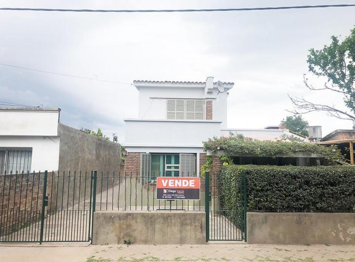 Casa · 172m² · 6 Ambientes · 1 Cochera
