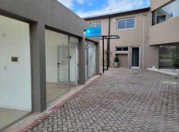 Local comercial · 10m² · 1 Ambiente · Local en Perez