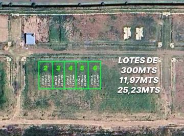 Terreno · 300m² · Terreno en Calle Centenario y Calle 8