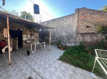 Casa · 70m² · 3 Ambientes · Casa en Venta a Reciclar