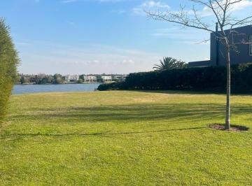 Terreno · 907m² · Terreno en Venta en Barrio Santa Teresa Villanueva - Tigre
