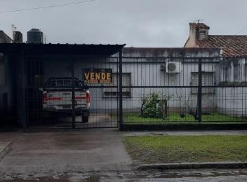 Casa · 300m² · 8 Ambientes · 2 Cocheras · Casa en Diza