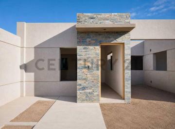Casa · 85m² · 3 Dormitorios · 1 Cochera · Venta de Casa de 3 Dorm. en Gutierrez, Maipú. Mendoza - Id: