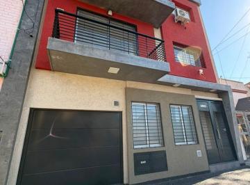 Departamento en Alquiler de 2 ambientes Remedios de Escalada · Depto 2 Ambientes Al Frente