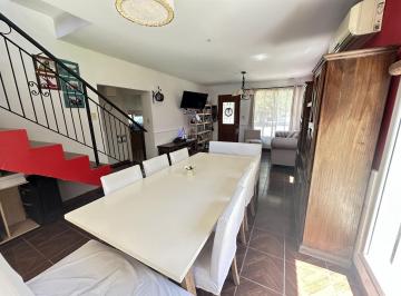 Casa · 168m² · 5 Ambientes · 2 Cocheras · Propiedad en El Barrio Privado Jardines de Escobar
