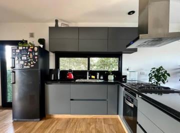 Quinta vacacional · 120m² · 4 Ambientes · 2 Cocheras · Casa en Venta Pilar del Este - Santa Lucia | 4 Amb | Pileta
