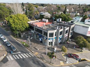 Oficina comercial , San Isidro · Exclusivo Piso de Oficinas de 344 m² con 7 Cocheras en Alquiler– Tomkinson y Sucre, San Isidro