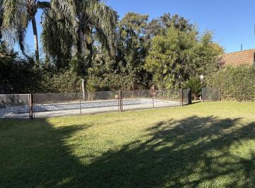 Casa · 270m² · 6 Ambientes · 6 Cocheras · Casa en Venta en San Isidro