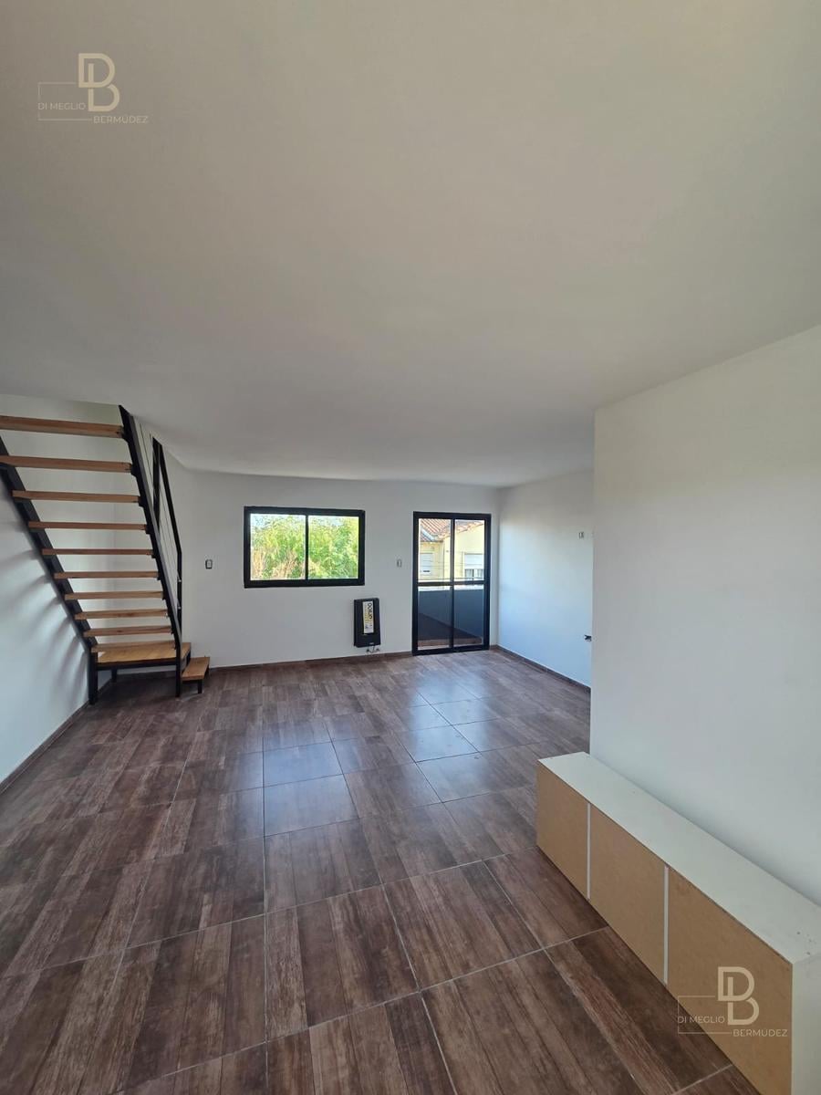 Venta ph en dúplex 3 amb. A estrenar - con patio Y balcón - zona don bosco