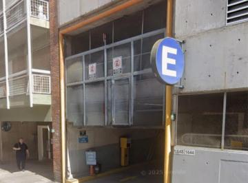 Garage , Congreso · Cochera Cubierta Fija en Pb Dueño Directo en Alquiler