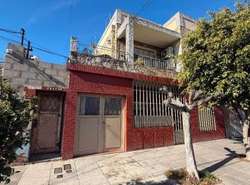 PH · 47m² · 3 Ambientes · PH 3 Ambientes con Lavadero y Patio en Villa Luzuriaga