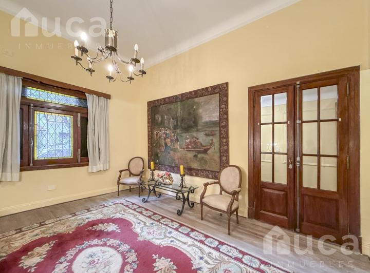 Casa · 231m² · 5 Ambientes
