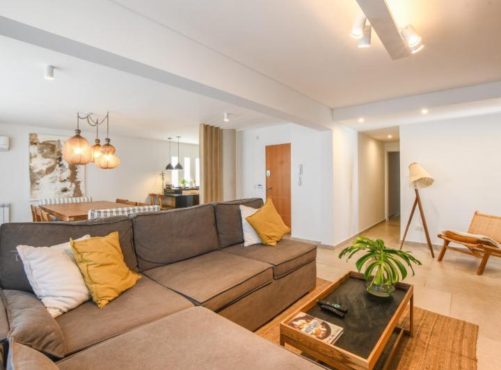 Departamento · 170m² · 5 Ambientes · 1 Cochera