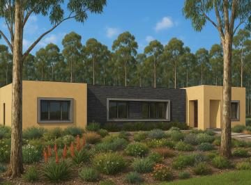 Casa · 197m² · 5 Ambientes · 2 Cocheras · Venta Excelente Casa de 4 Dorm. en Parque Burnett Punta del Este