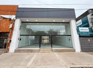 Local comercial · 200m² · Locales - a La Calle - Microcentro, Resistencia