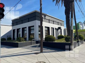 Local comercial · 180m² · Local - Manuel B Gonnet