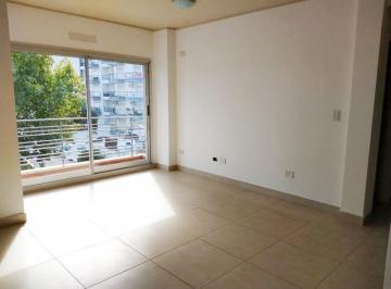 Departamento · 40m² · 2 Ambientes · Departamento 2 Ambientes Excelente Ubicación - Banfield Este