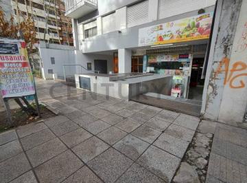 Local comercial · 58m² · Venta Local Comercial Frente a Plaza Mitre
