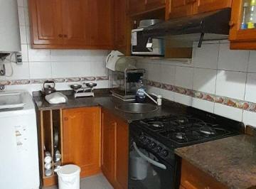 Departamento de 3 ambientes, Flores · Depto. Duplex 3 Amb. Venta, Al Frente con Balcon, Cochera y Baulera, Excel. Vista, Luz y Estado