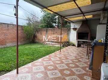 Casa de 7 ambientes, Villa Carmela · Casa en Venta – Bº Vial II, Villa Carmela