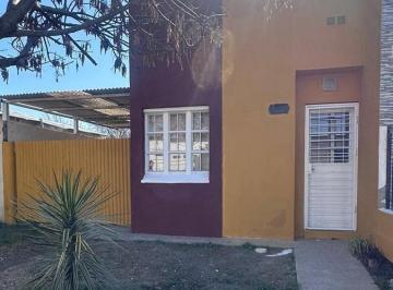 Casa · 54m² · 2 Ambientes · 1 Cochera · Casa en Venta 2 Dorm. B° Los Platanos de Horizonte 100% Cancelada