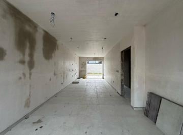 Casa · 118m² · 2 Dormitorios · 2 Cocheras · Dúplex en Venta 2 Dorm 2 Baños Planta Baja Distrito Sur