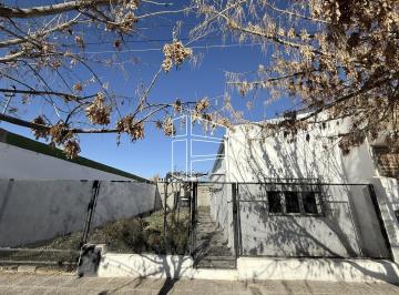 Casa · 250m² · 4 Ambientes · Venta - Propiedad a Terminar en Barrio Los Olmos - C127