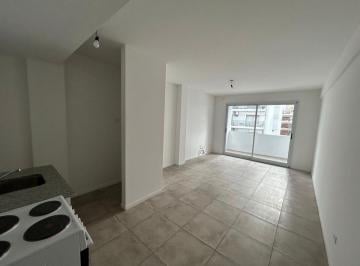 Departamento de 2 ambientes, Avellaneda · Dos Ambientes en Alquiler en El Centro de Avellaneda