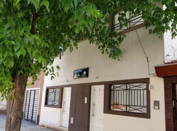 PH de 3 ambientes, Liniers · 3 Amb en Duplex Al Frente con 2 Baños y Terraza