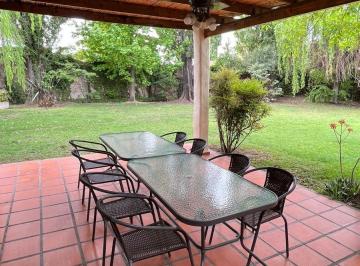 Casa de 8 ambientes, Luján de Cuyo · Casa Venta 5 Dorm. Chacras de Coria Callejon Privado Seguridad