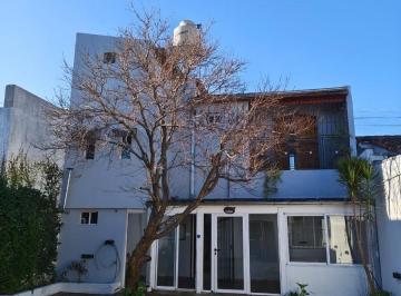 Casa · 150m² · 4 Ambientes · 1 Cochera · Alquiler Casa con 3 Dorm., Garage, Jardín y Quincho con Parrilla - Zona Residencial Muñiz