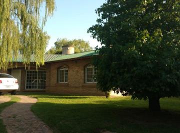 Casa de 3 ambientes, Salto · Casa Quinta Salto, Buenos Aires