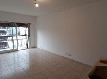 Departamento de 3 ambientes, Palermo · 3 Ambientes Amplios Al Frente Balcon Corrido, Baño y Toillet, 83 m², Categoria!