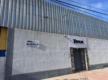 Bodega-Galpón de 6 ambientes, Luján de Cuyo · Alquiler de Galpón en Excelente Estado