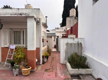 PH de 2 ambientes, Lomas de Zamora · PH Dos Ambientes en Alquiler con Cochera