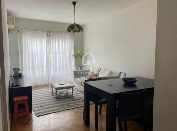 Departamento · 52m² · 2 Ambientes · Departamento en Alquiler Amueblado, en Pleno Corazon Porteño