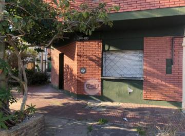 ESV-ESV-1806_2 · Venta Casa 4 Amb. Terraza. Quincho Cerrado. Lavadero. Patio C/ Par