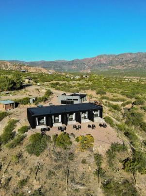 Hotel · 250m²