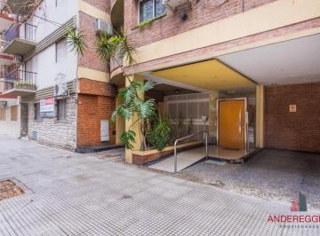 Departamento · 43m² · 2 Ambientes · 1 Cochera · Amenábar 3100. Departamento de Dos Ambientes. Muy Luminoso. Cochera Fija.