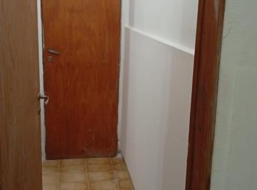 Departamento · 60m² · 3 Ambientes · Departamento en Alquiler - 2 Dorm. 1 Baño - 70 m - Tandil
