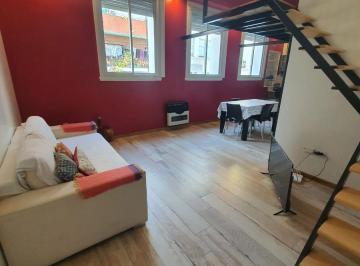 Departamento · 50m² · 2 Ambientes · Alquiler de Departamento Tipo Duplex Amolado y Equipado a Una Cuadra de La Uba