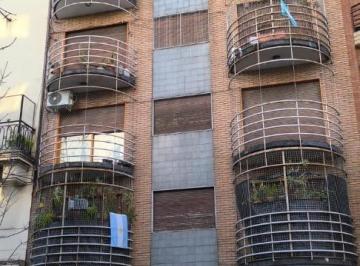Departamento · 40m² · 2 Ambientes · 1 Cochera · Alquier Departamento 2 Ambientes con Balcón y Cochera