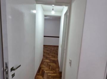 Departamento en Alquiler de 2 ambientes Almagro Norte · Alquiler 2 Amb. Sobre Av 35 m² C/balcon