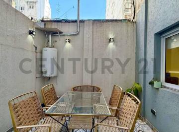 Departamento · 37m² · 2 Ambientes · Venta Depto 2 Ambientes a Refaccionar a Nuevo Barrio Norte con Patio y Sol Directo